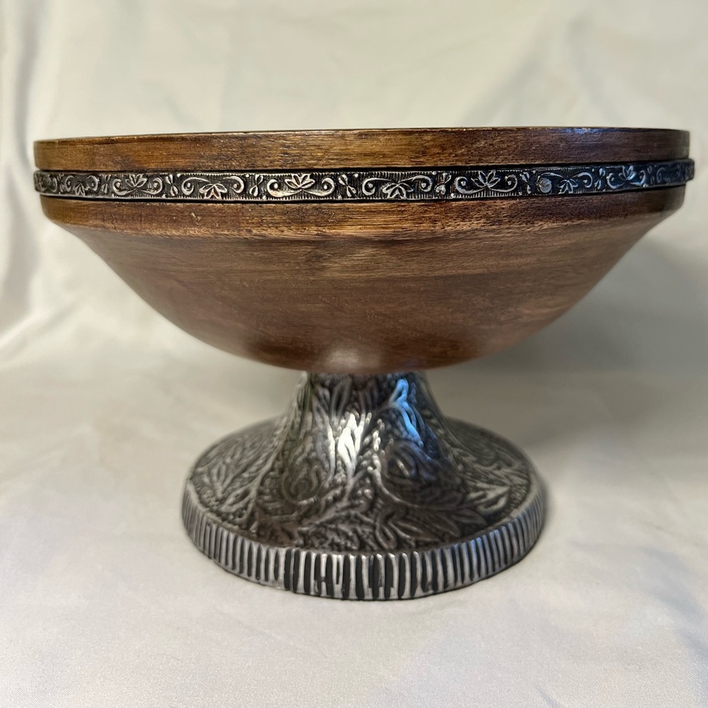 Elegant Brown and Silver Decorative Bowl